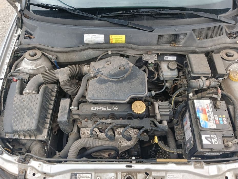 Opel Astra II 1.6 8V (2000) - miniatura 6